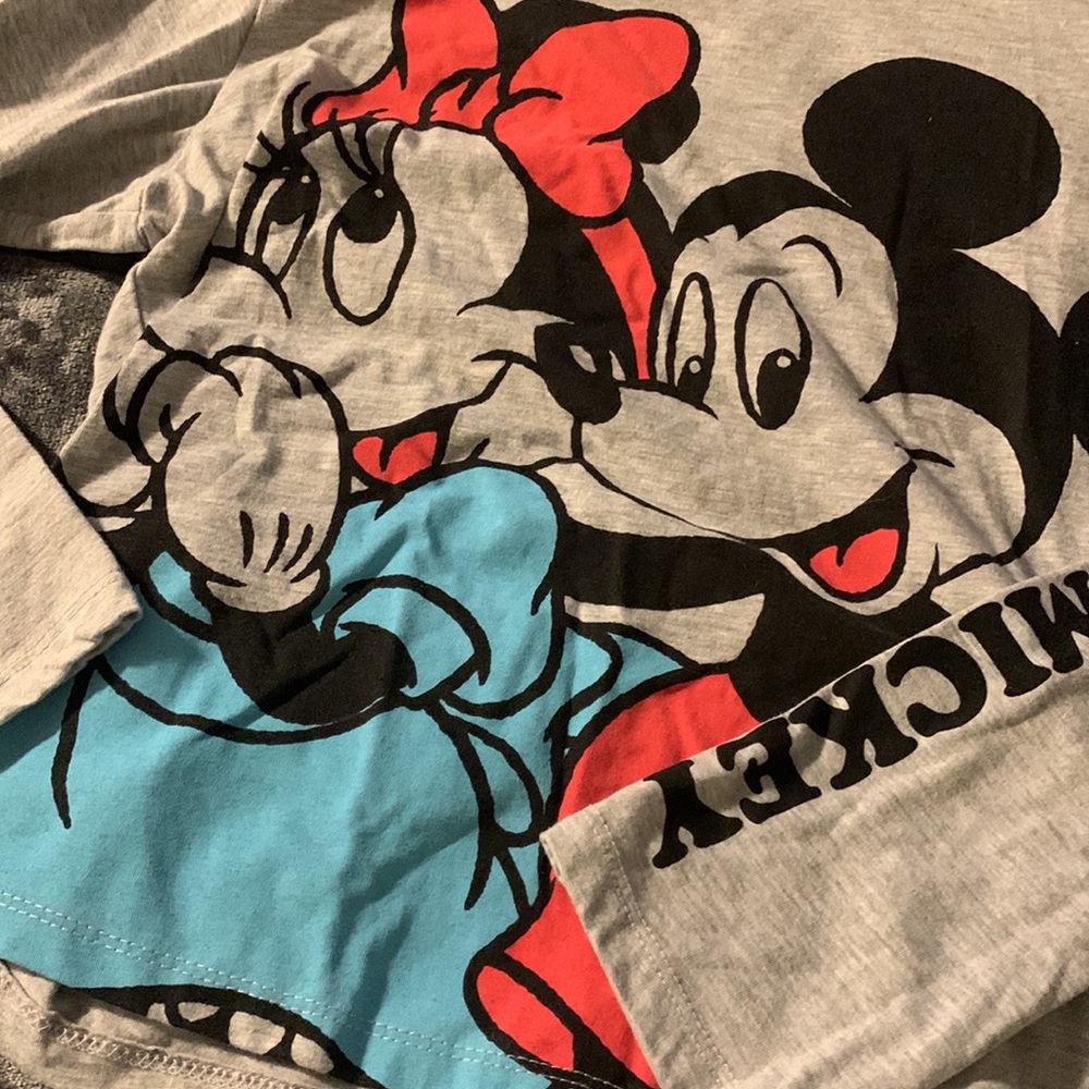 minnie and mickey shirt - Picture 2 of 4